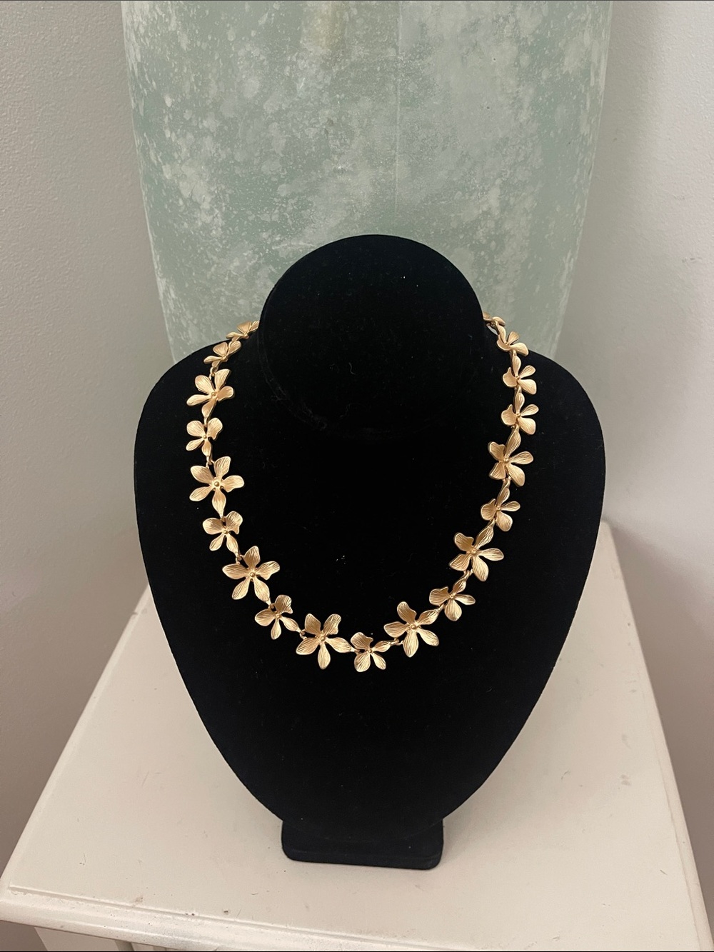 Gold Flower Link Necklace Women Jewelry